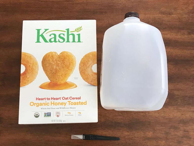 Easy DIY Horse Treat Toy Boredom Buster for Your Horse Thinking Toys